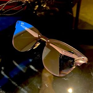 Women's Cat-eye Acetate Mirrored Sunglasses